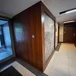 Nest 아파트 *